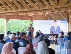 Serap Aspirasi Warga Karang Tengah, Dede Chandra Salurkan Bantuan Infrastruktur dan Beras untuk 120 Warga