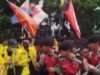 Massa BEM UI Bersitegang dengan Aparat Kepolisian saat Hendak Aksi di Bundaran HI
