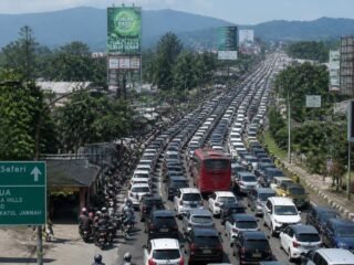 Cara Ke Puncak Bogor Naik Motor Tapi Gak Kena Macet, Ini Caranya