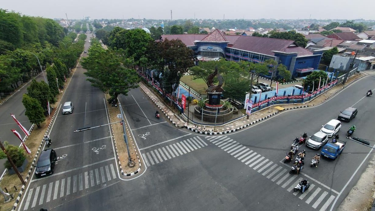Pemkab Bogor, Jawa Barat, menyiapkan pembangunan underpass di Simpang PDAM, Jalan Raya Tegar Beriman, sebagai bagian dari penataan kawasan sekaligus mengurai kepadatan lalu lintas.