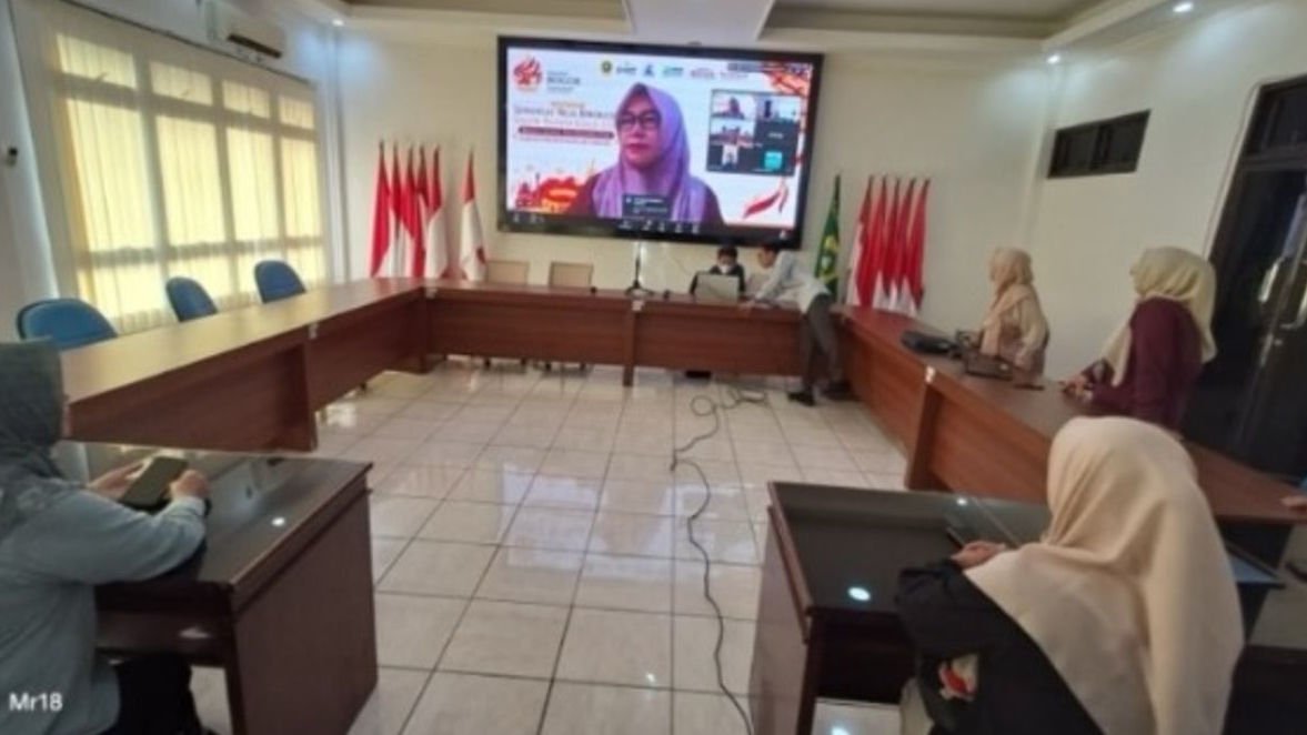 Potret diduga videotron seharga nyaris Rp1 miliar yang terpasang di aula Kantor Kecamatan Kemang, Kabupaten Bogor.