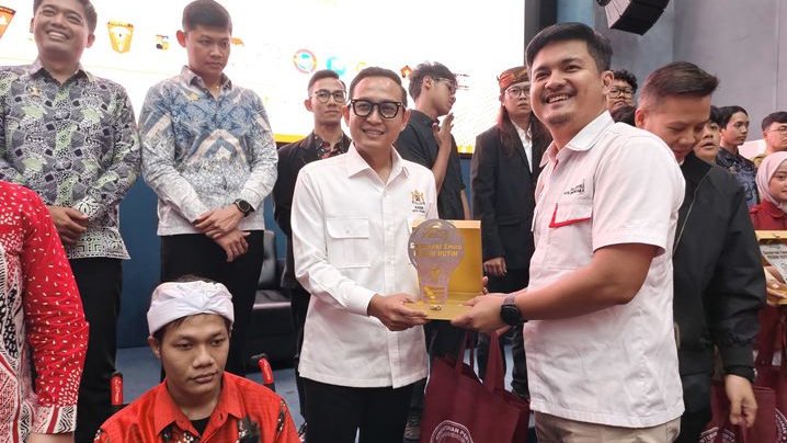 Sabet Penghargaan FMP 2026, Ketua Kadin Kota Bogor Siap Kolaborasi Bareng Wirausaha Muda