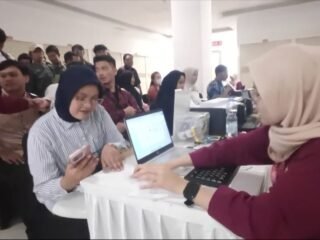 Job Fair Kabupaten Bogor Dibanjiri 5.000 Pendaftar, Rudy Susmanto Siapkan Bogor Career Center agar Lowongan Kerja Tersedia Setiap Hari