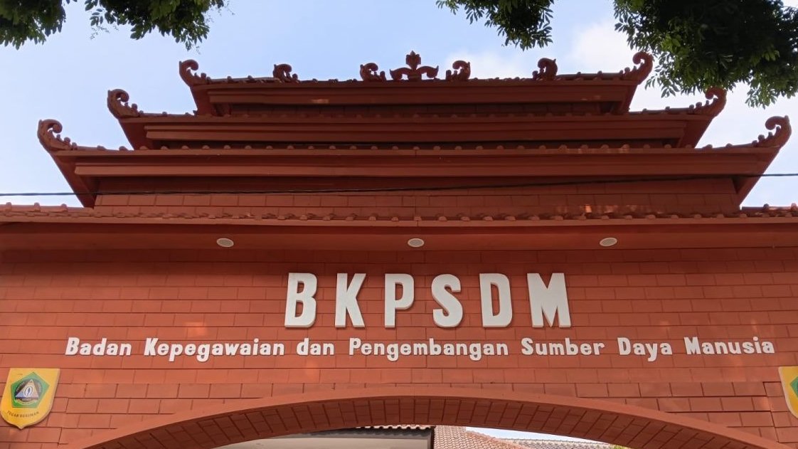 KPK geledah Kantor BKPSDM dan Bappenda Kabupaten Bogor pada Kamis, 27 Agustus 2026. 