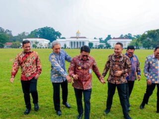 Delegasi APEKSI Diajak Jalan Kaki dari IICC ke Kebun Raya Bogor