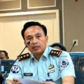 Kalapas Cibinong nonaktif Wisnu Hani Putranto memberikan penjelasan dalam RDP Komisi XIII DPR RI