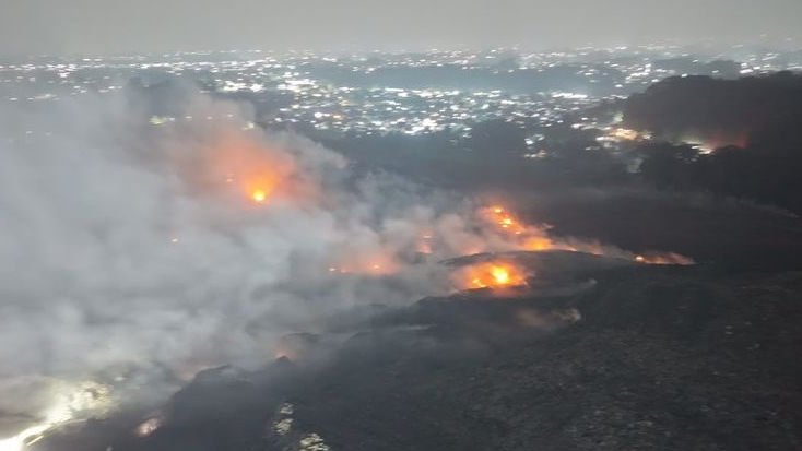 Kebakaran TPAS Galuga Belum Padam, Pemkot Bogor Hadapi Kendala Air hingga Cuaca