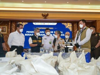 Bea Cukai Gagalkan 30 Kontainer Beras dan Garam Impor Ilegal, Salah Satunya di Kawasan Berikat Bogor