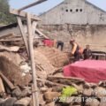 Detik-detik Rumah Warga Rumpin Bogor Ambruk Diterjang Hujan dan Angin Kencang, Penghuni Terpaksa Mengungsi