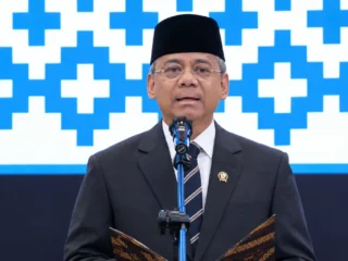 Menteri Keuangan Suahasil Nazara melantik 14 pejabat Kementerian Keuangan