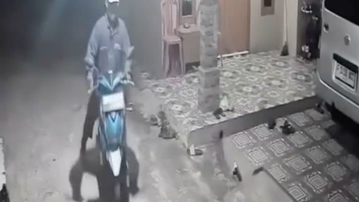 Lagi Salat Isya, Motor Warga Kemang Bogor Raib Digondol Maling dalam 2 Menit