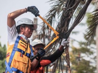 Kabel Semrawut di Jalan RE Martadinata Kota Bogor Mulai Dipindah ke Bawah Tanah