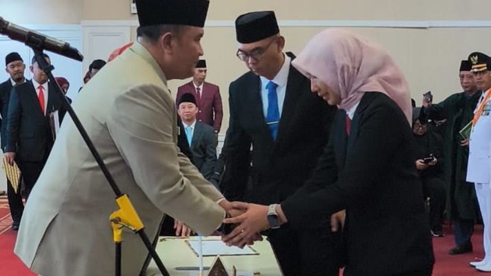 Bupati Bogor Lantik 67 ASN, Lima Orang Jabat Pimpinan Tinggi Pratama