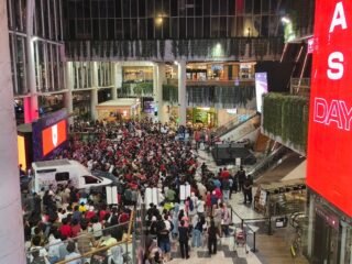 Ribuan Warga Padati AEON Mall Sentul City, Nobar Final FIFA ASEAN CUP 2026 antara Indonesia vs Thailand