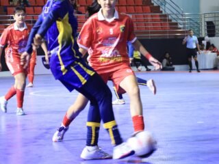 Sempat Tertinggal 2 Gol, Srikandi Futsal Kabupaten Bogor Comeback Dramatis dan Tekuk Kota Cirebon 3-2