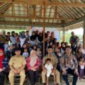 Dosen Sekolah Vokasi IPB University Ajari Kader Posyandu dan Ibu Balita di Mulyaharja Pantau Gizi Anak Pakai Filosofi 3T